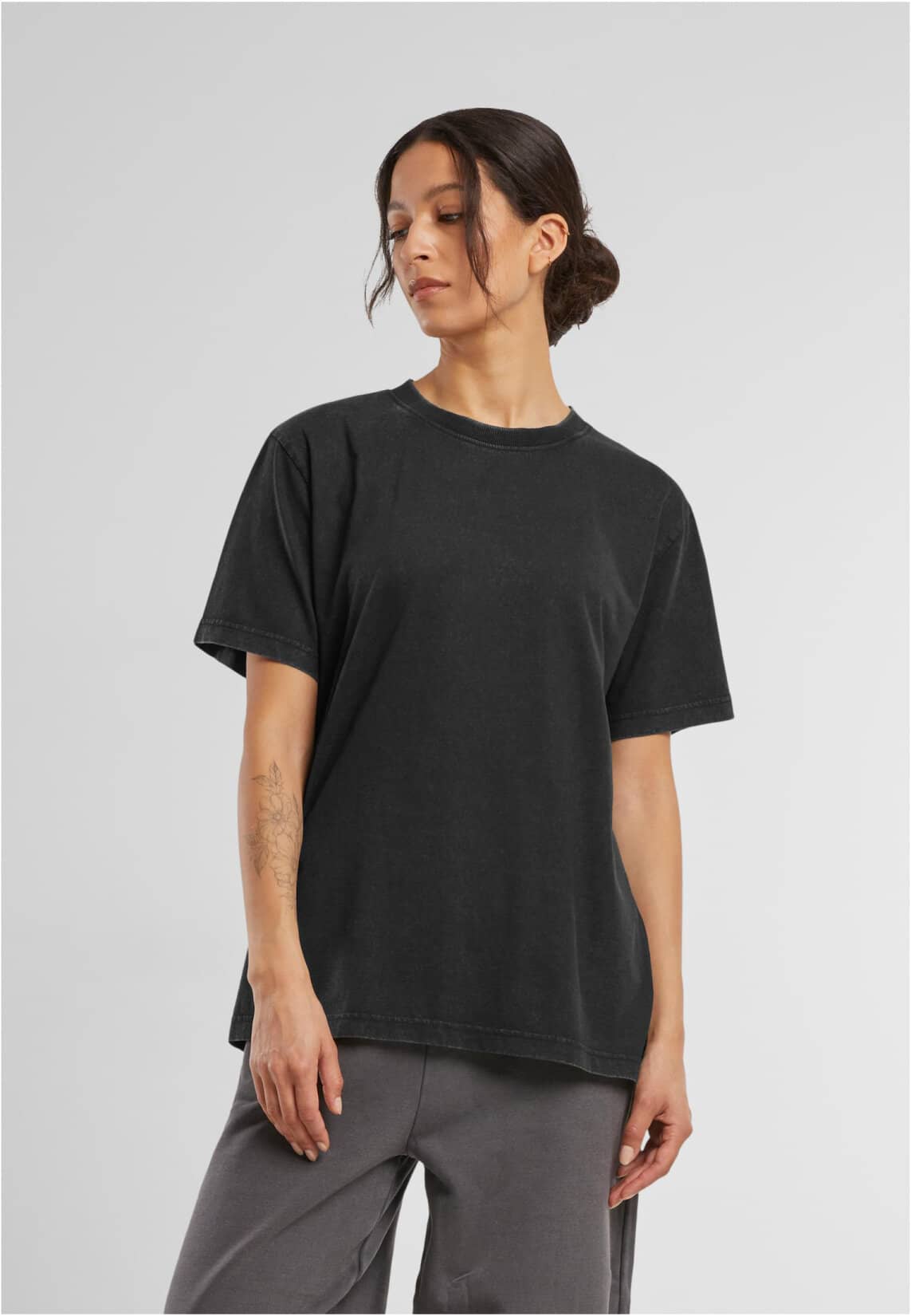 Build Your Brand Ladies Vintage Everyday Tee