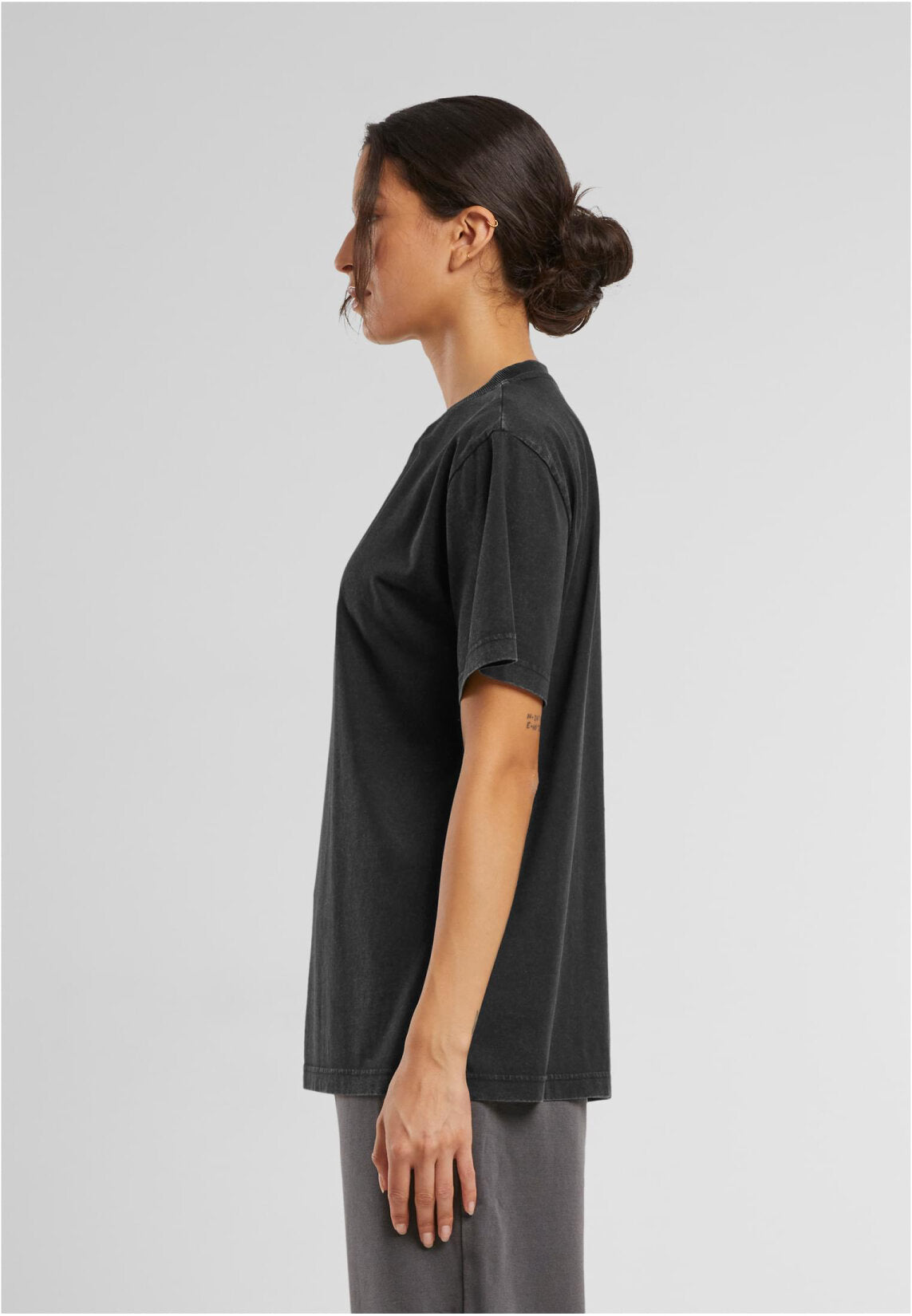 Build Your Brand Ladies Vintage Everyday Tee